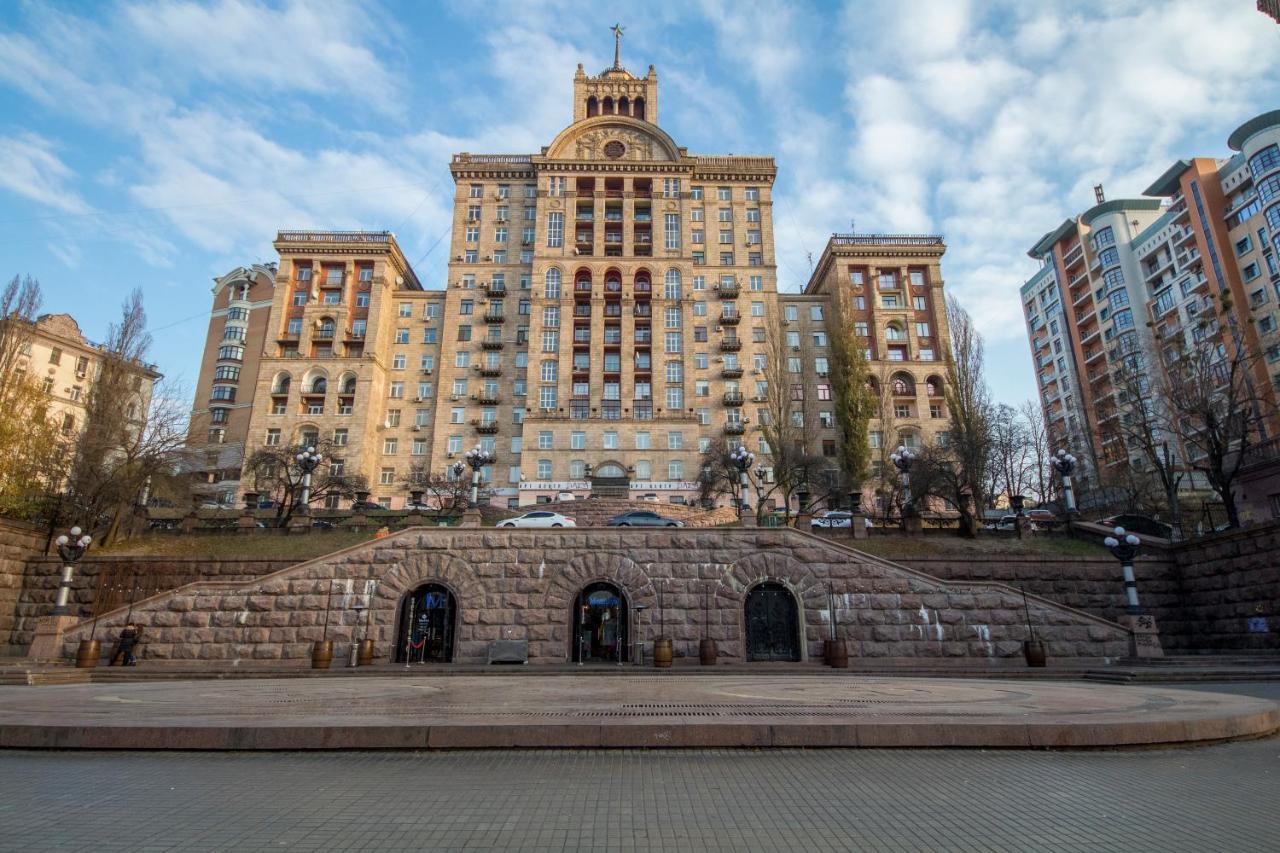 Central Apartments On Khreschatyk Kiev Exterior foto