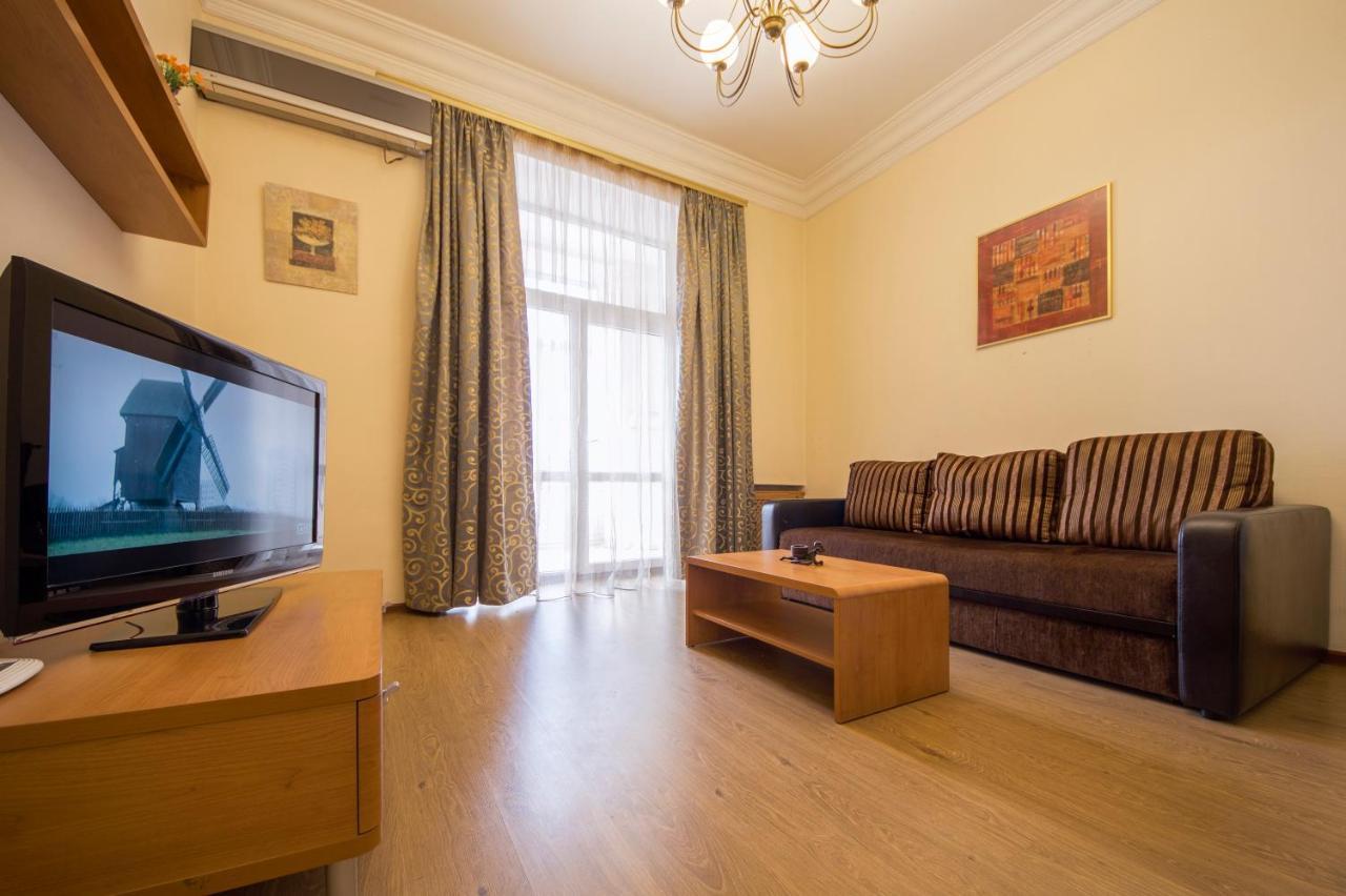 Central Apartments On Khreschatyk Kiev Exterior foto